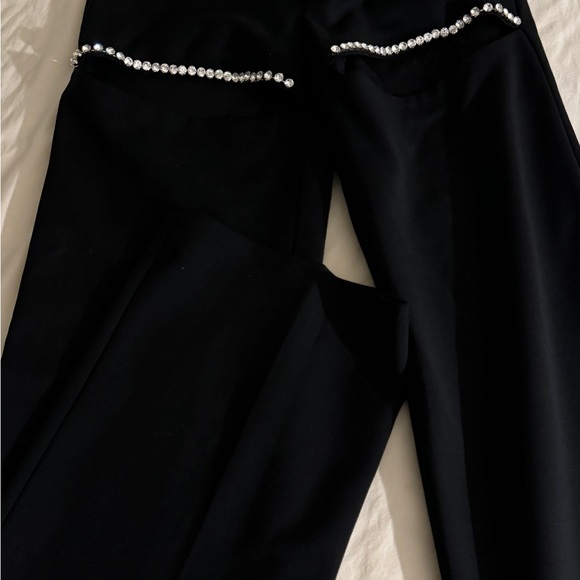 Area pant - Picture 7 of 10